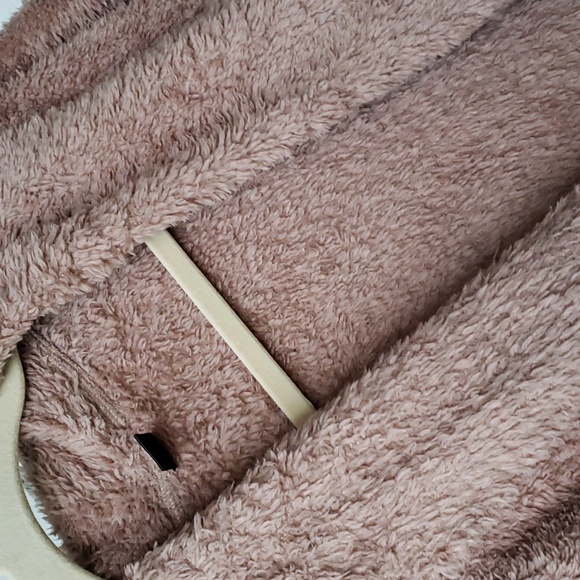 SHEIN Camel Color Long Sherpa Teddy Coat. Oversized SZ.SM. NEW.  P2P-22" - Picture 6 of 10